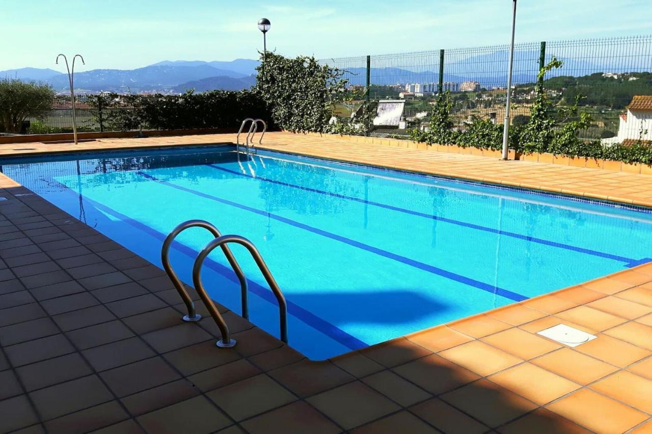 Апартаменти Apartamento En Blanes Con Piscina Y Parking Екстер'єр фото