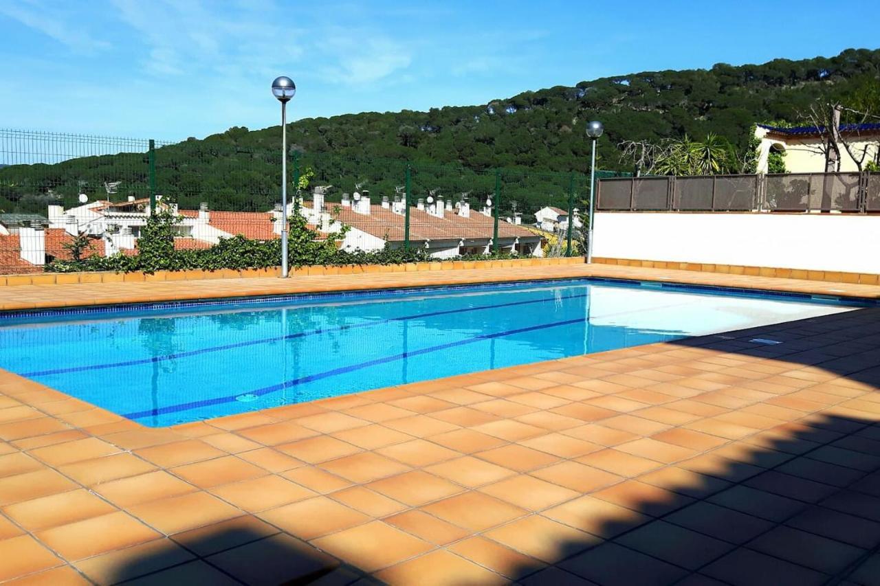 Апартаменти Apartamento En Blanes Con Piscina Y Parking Екстер'єр фото